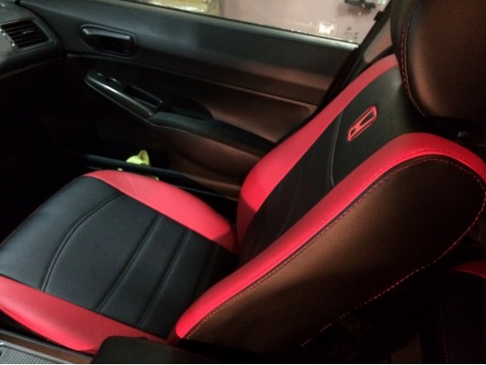 Авточехлы на Honda Civic 8 4D