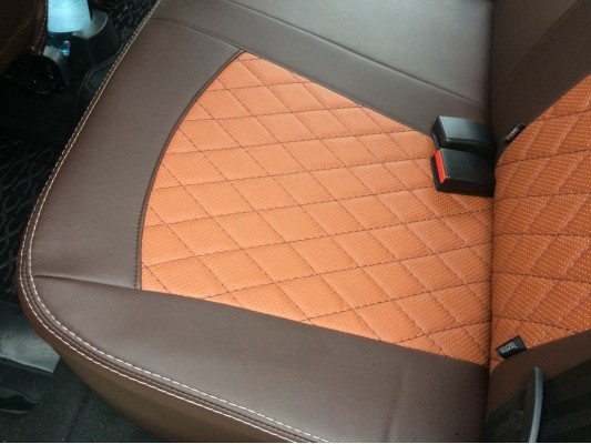 Авточехлы на Lada Xray