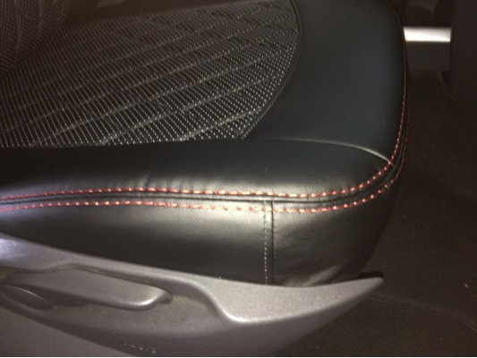 Авточехлы на Renault Megan 2 SD