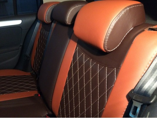 Авточехлы на Volkswagen Golf 6 Авточехлы на Volkswagen Golf 6