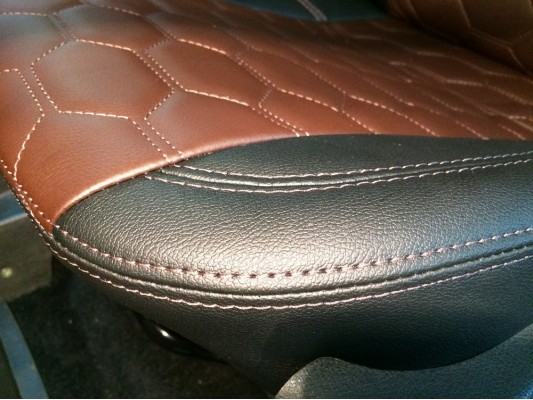 Каркасные авточехлы на UAZ Patriot Каркасные авточехлы на UAZ Patriot