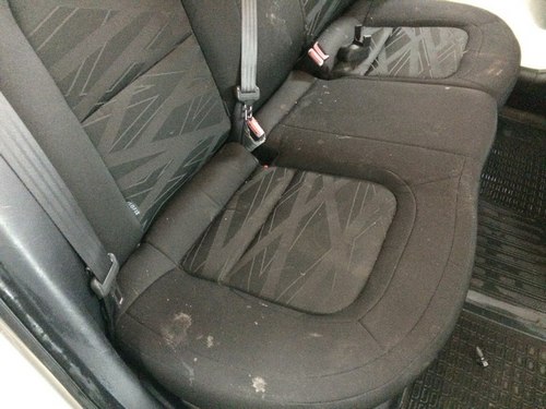 Процесс установки каркасных авточехлов Dress4car Процесс установки каркасных авточехлов Dress4car